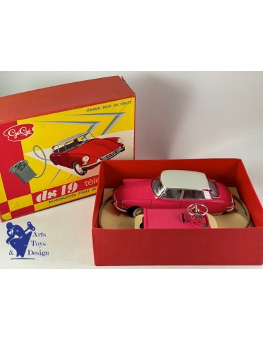 JOUET GEGE CITROEN DS 19 TELEGUIDEE ROSE 28CM VERS 1965 Economisez 