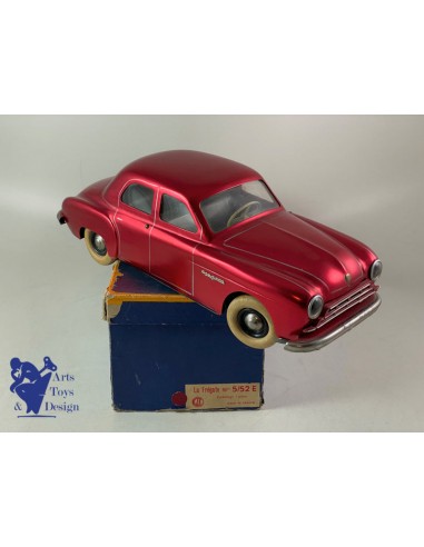 JOUET ANCIEN CIJ 5/52E RENAULT FREGATE ROUGE METAL ELECTRIQUE 33CM 1950 est présent 