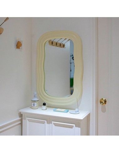 Miroir Ondulé Moderne et Créatif – Design Unique pour Salle de Bain et Coiffure online