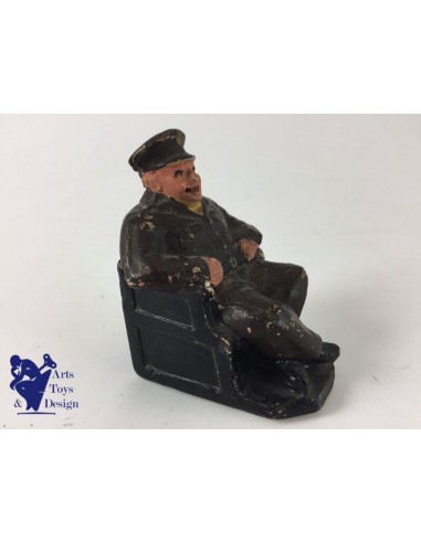 JRD FRANCE VERS 1948 RARE FIGURINE WINSTON CHURCHILL DANS SON FAUTEUIL L 9CM en stock