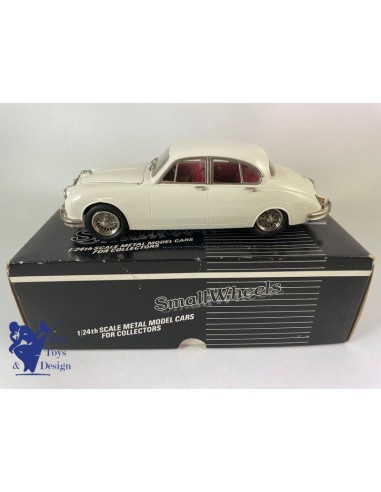 1/24 SMALL WHEELS WESTERN MODELS JAGUAR MK2 ROUES RAYONS VERS 1960 Dans la société mordern